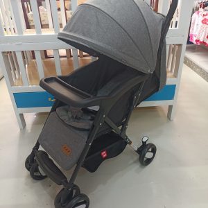 Light weight baby stroller