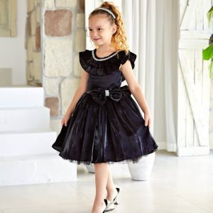 Girl's dress