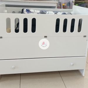 Baby cot with mattress