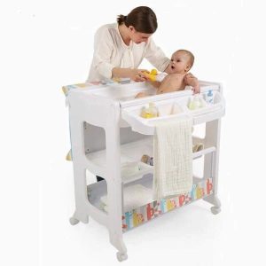 Baby bath station